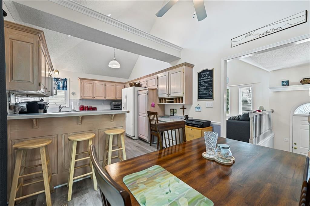 108 Sumac Street — photo 10