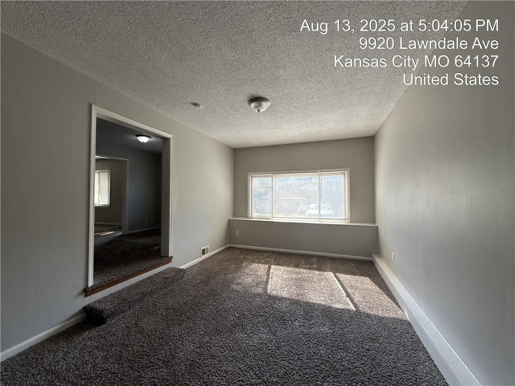 9911 Hillcrest Road — photo 7