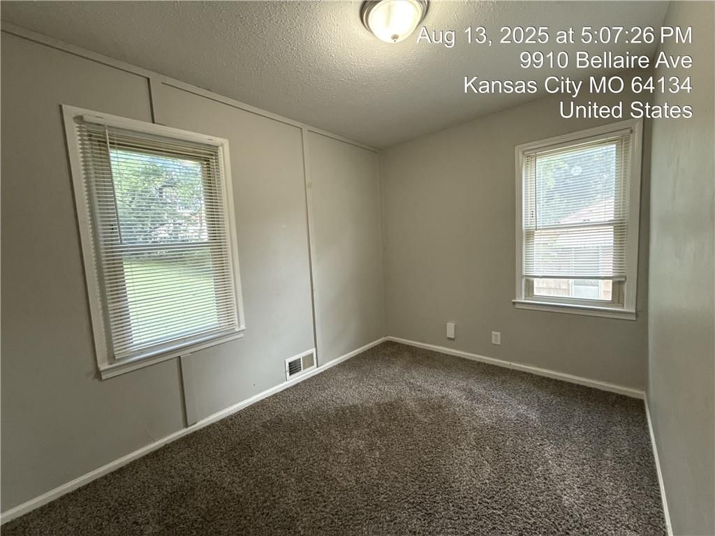 9911 Hillcrest Road — photo 13