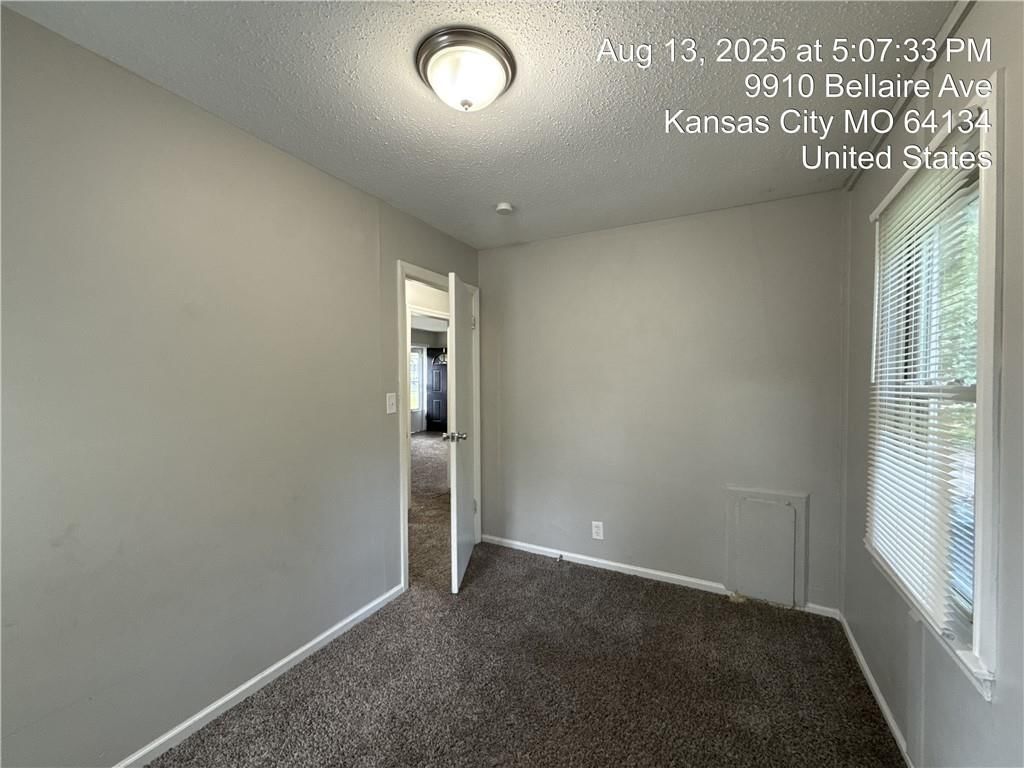 9911 Hillcrest Road — photo 14