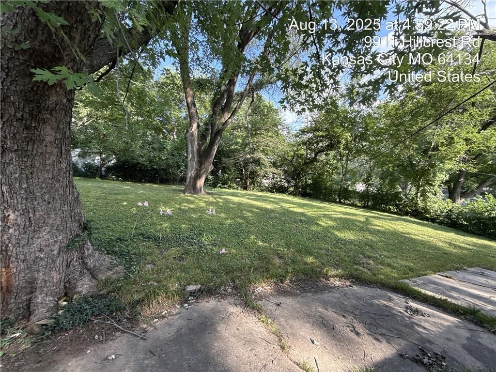 9911 Hillcrest Road — photo 18
