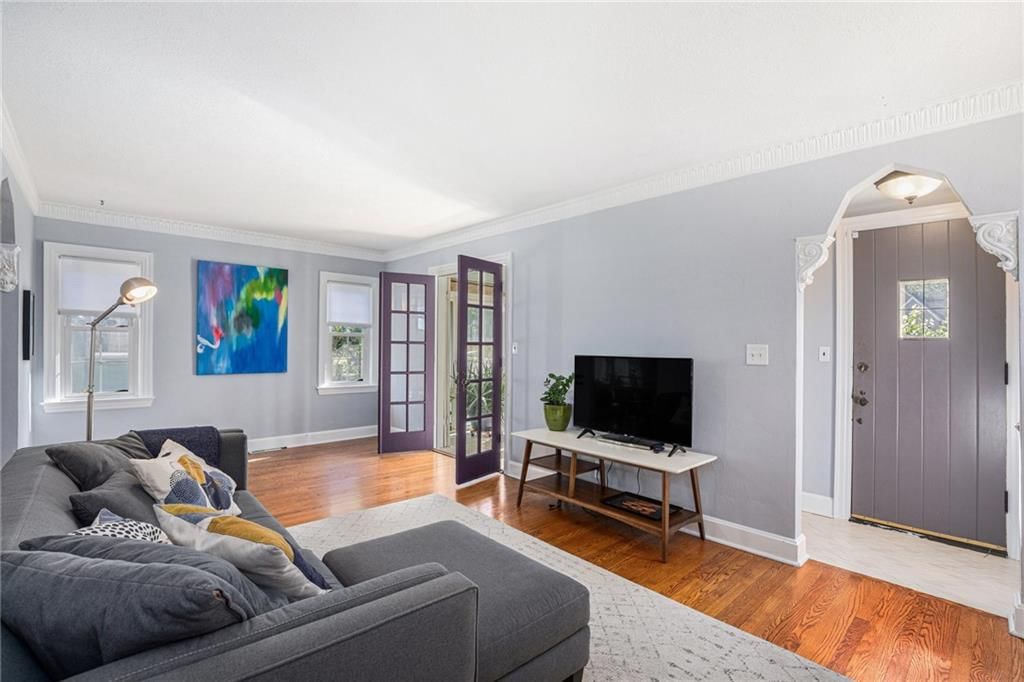 7555 Walnut Street — photo 8