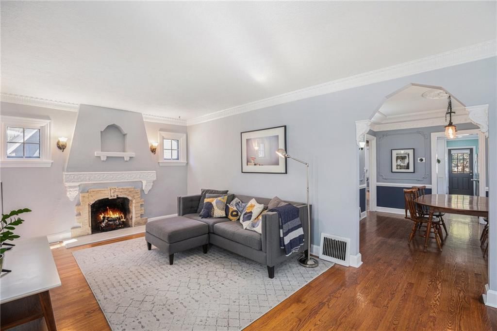 7555 Walnut Street — photo 11