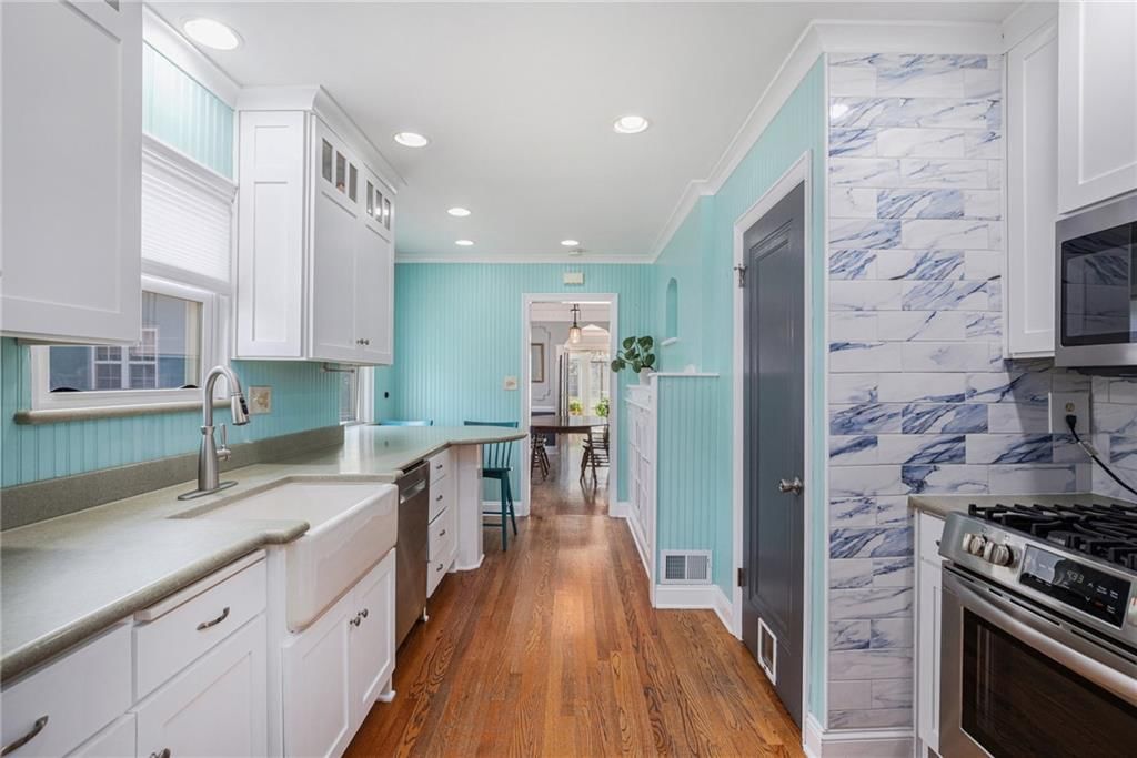 7555 Walnut Street — photo 15