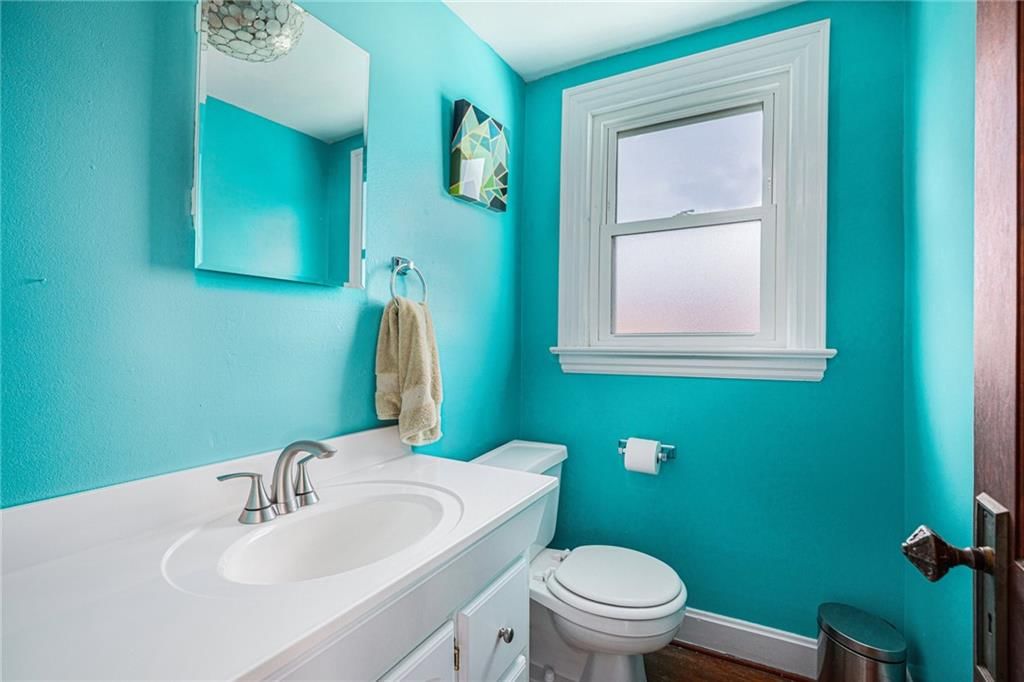 7555 Walnut Street — photo 24