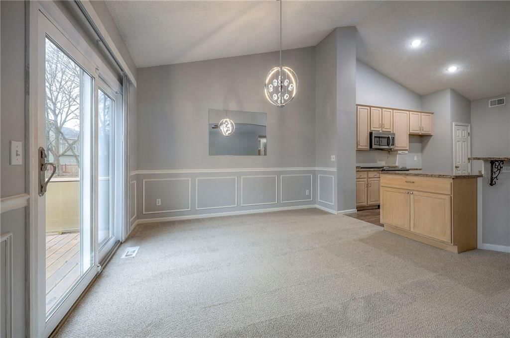 15403 W 155th Terrace — photo 10