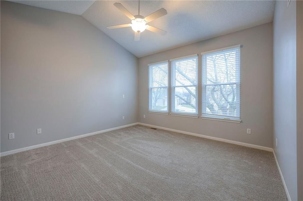 15403 W 155th Terrace — photo 15