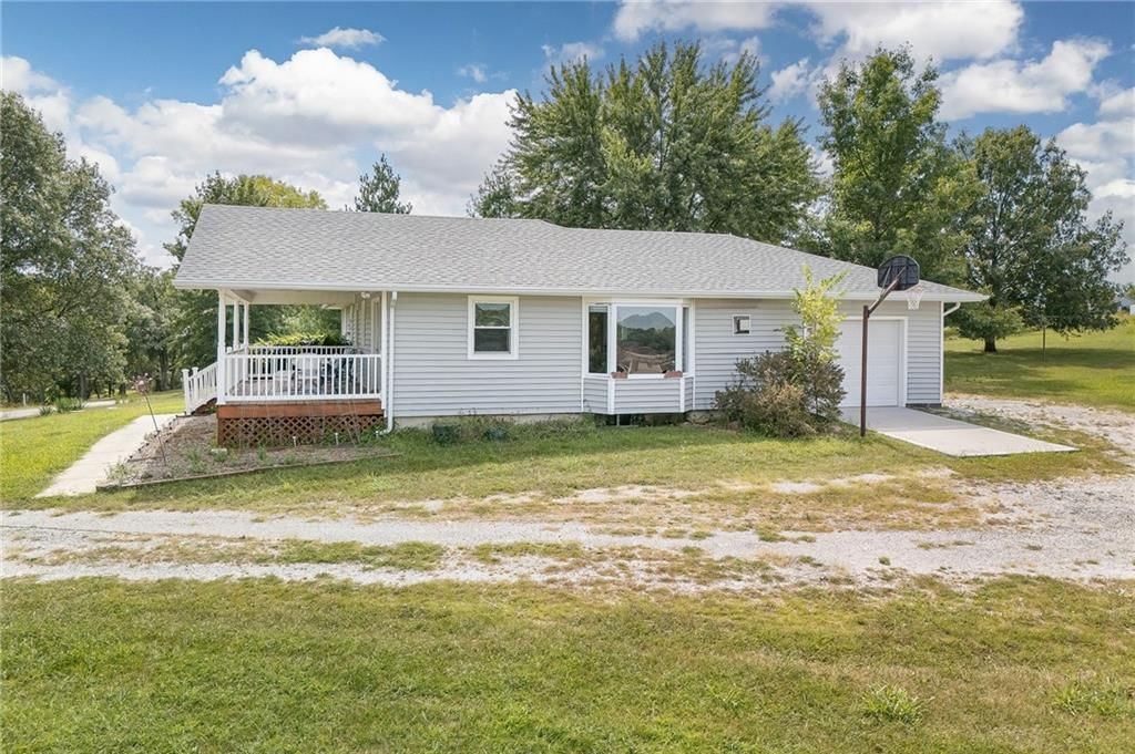 553 Lake Viking Terrace — photo 4