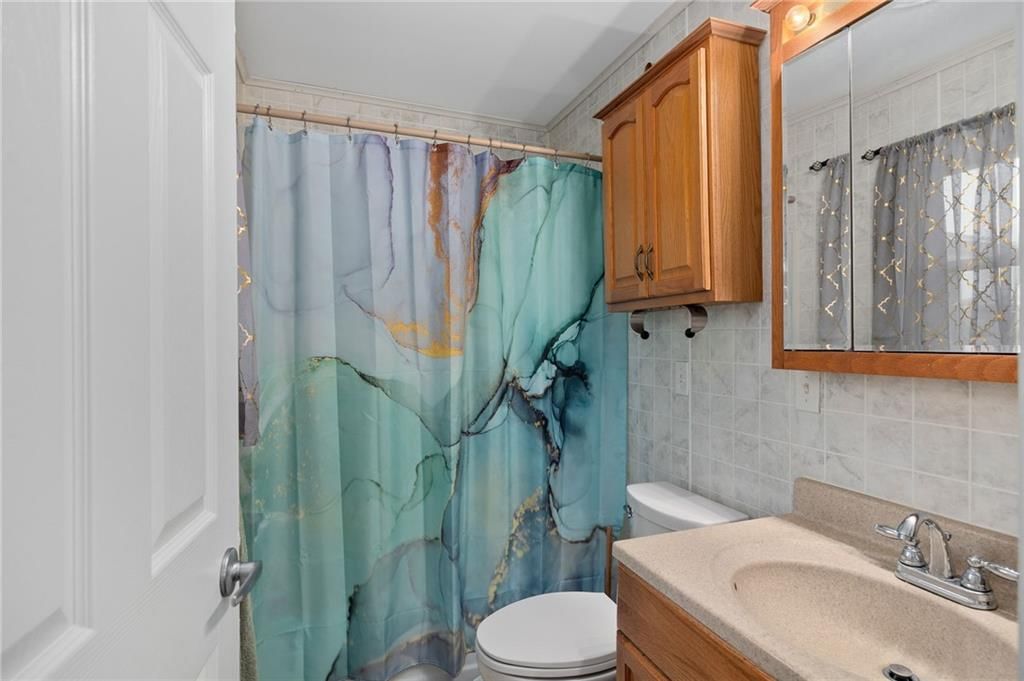 553 Lake Viking Terrace — photo 18