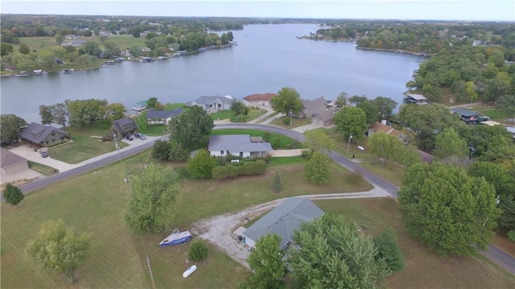 553 Lake Viking Terrace — photo 29
