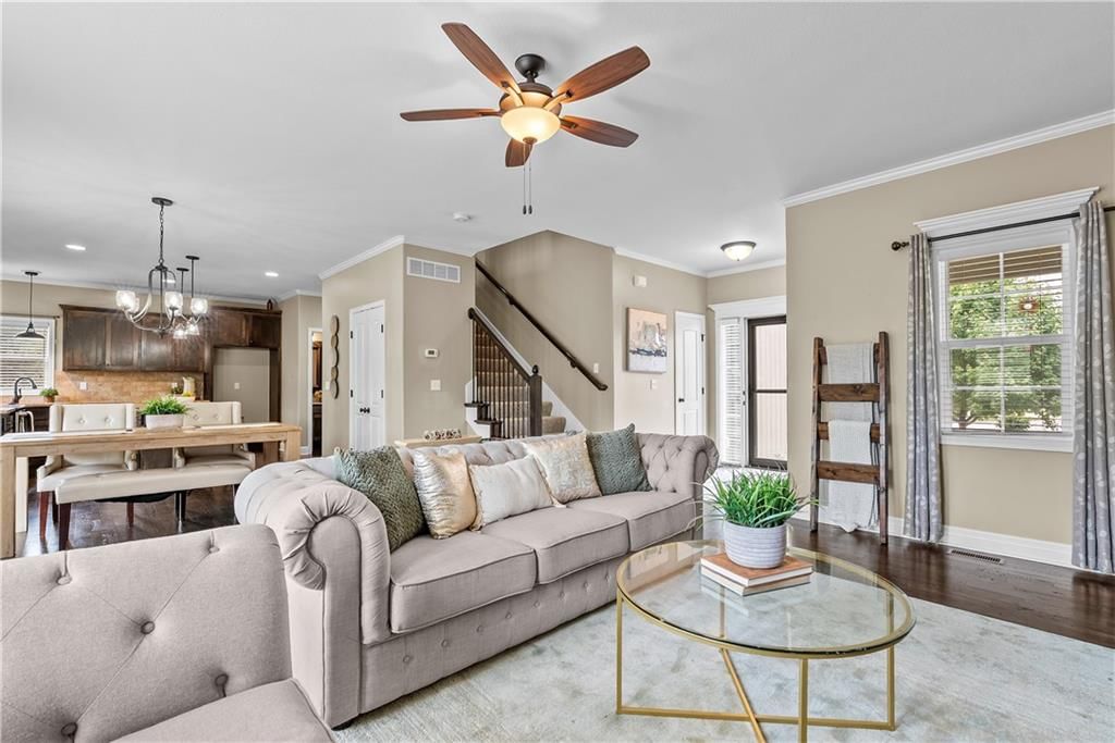1021 SE Beatty Court — photo 4