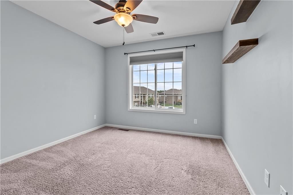1021 SE Beatty Court — photo 25