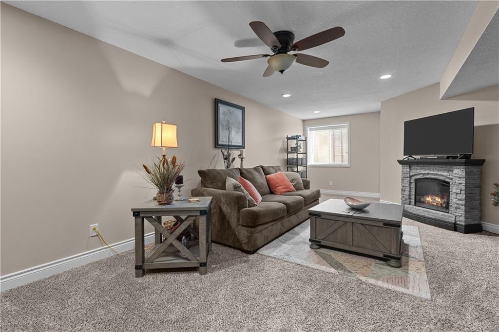 1021 SE Beatty Court — photo 30
