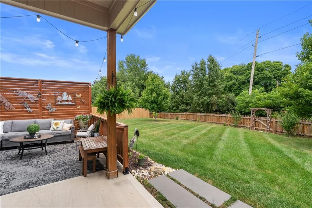 1021 SE Beatty Court — photo 35