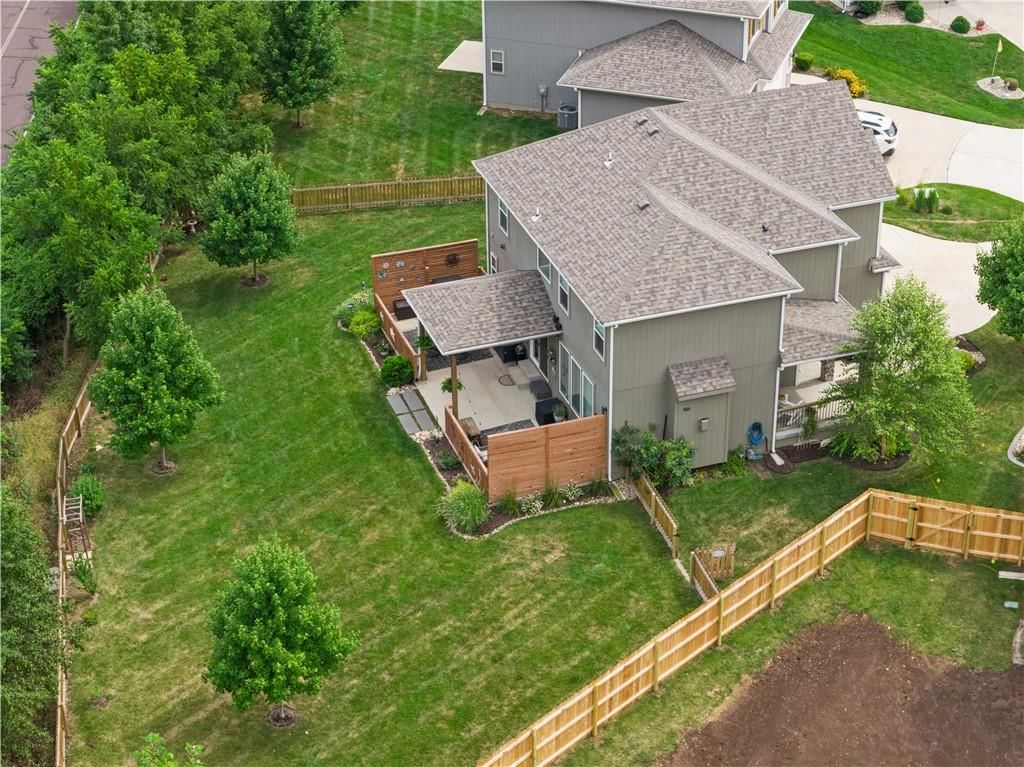 1021 SE Beatty Court — photo 44