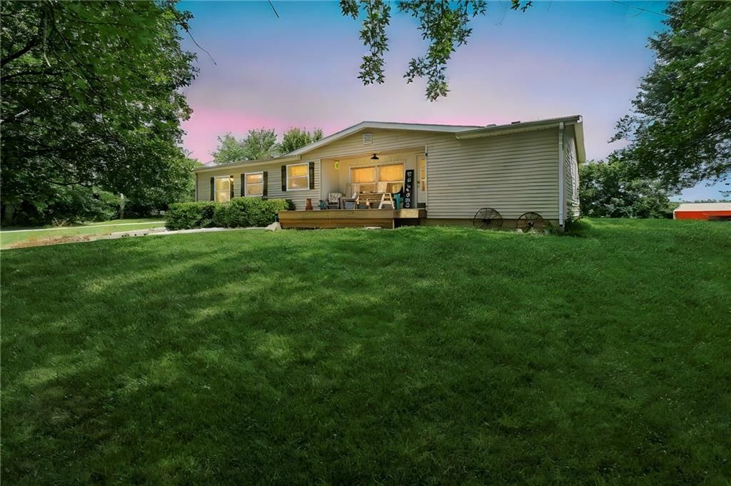 14115 S Sam Moore Road — photo 3
