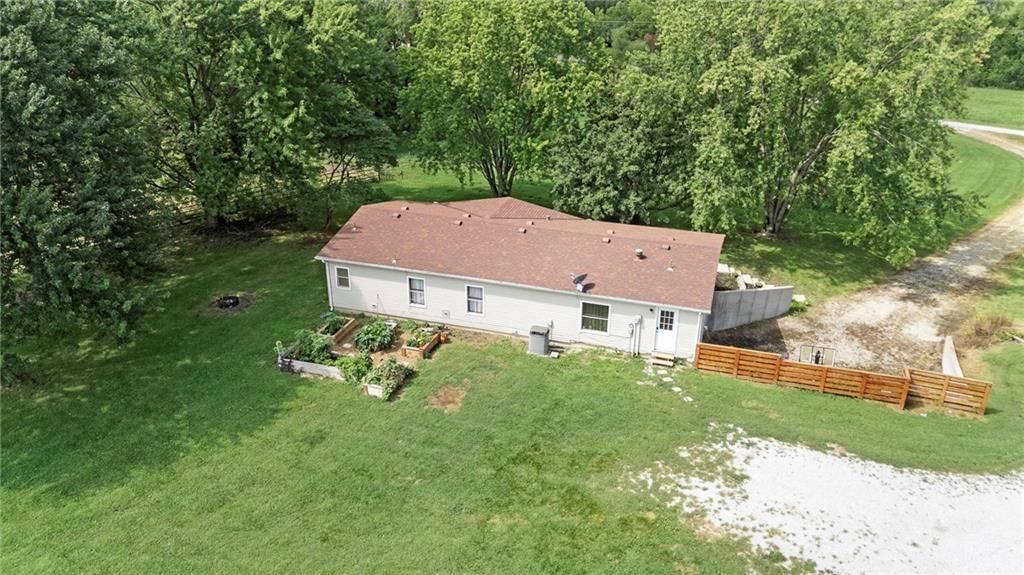 14115 S Sam Moore Road — photo 40