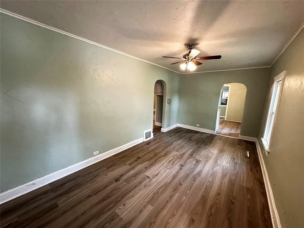 549 S Cedar Avenue — photo 3