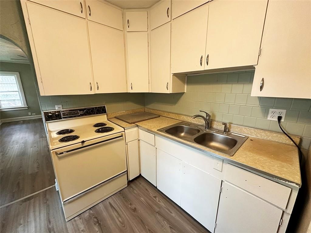 549 S Cedar Avenue — photo 7