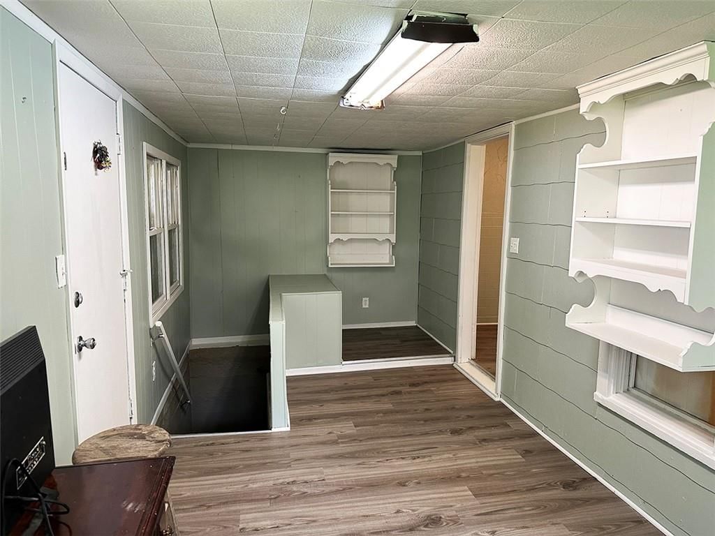 549 S Cedar Avenue — photo 10