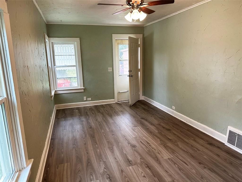 549 S Cedar Avenue — photo 45