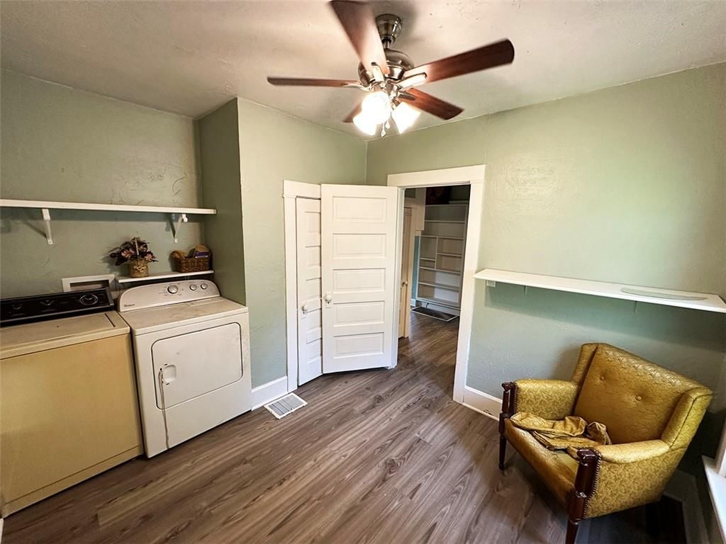 549 S Cedar Avenue — photo 73