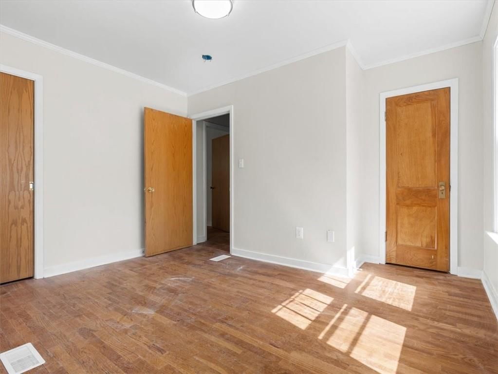 1906 Sacramento Street — photo 20