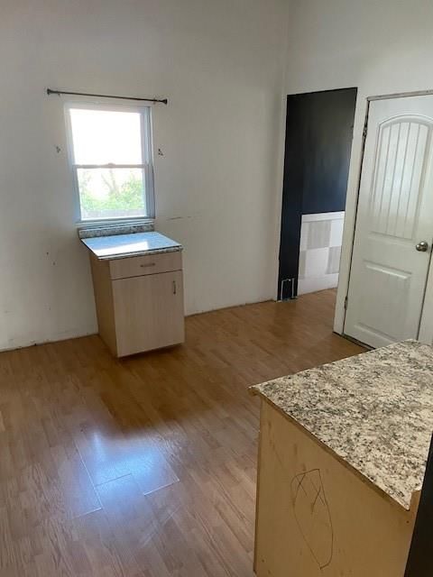 4711 E 17th Street — photo 5