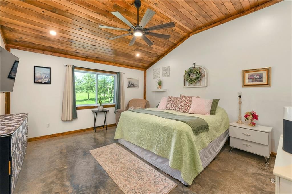 1661 NW 650 Road — photo 17
