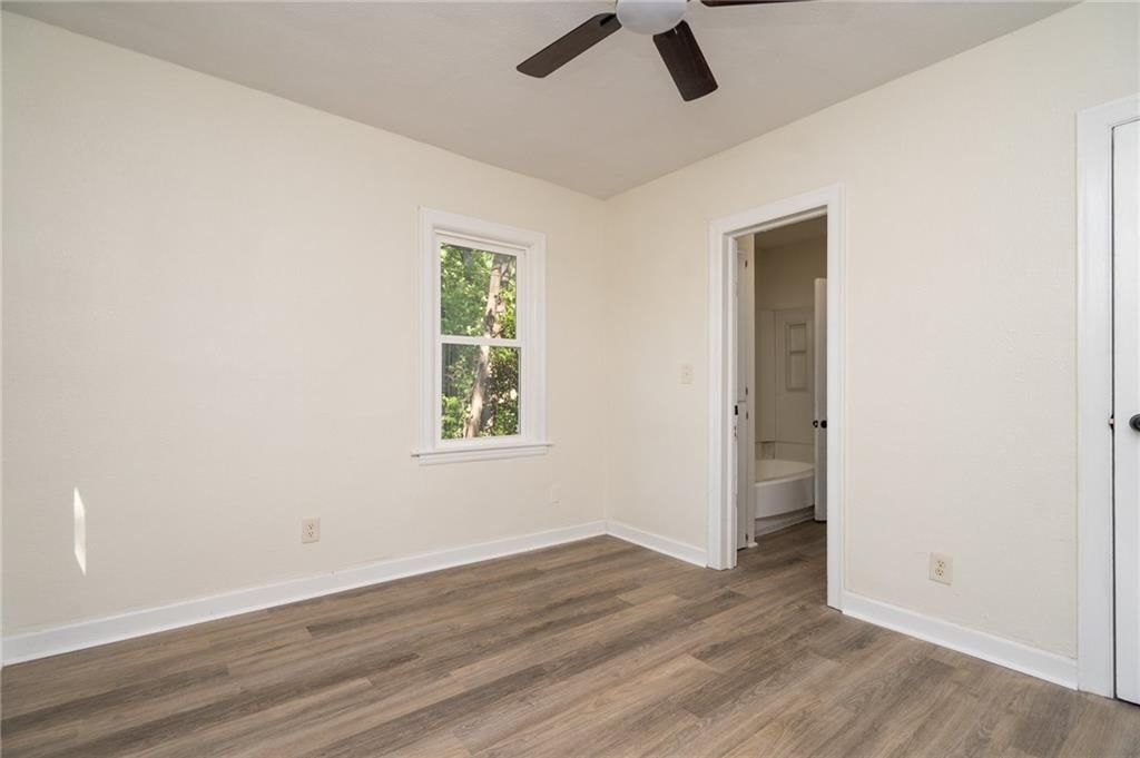Photo 24 of 29 - 1612 W 5th Street