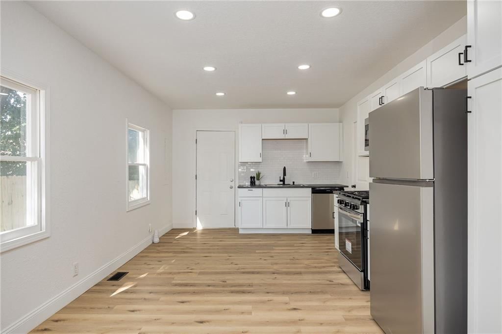 1118 S 13th Street — photo 18