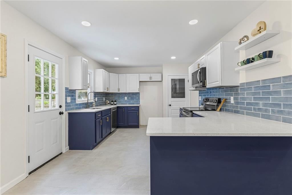 11112 W 54th Street — photo 10