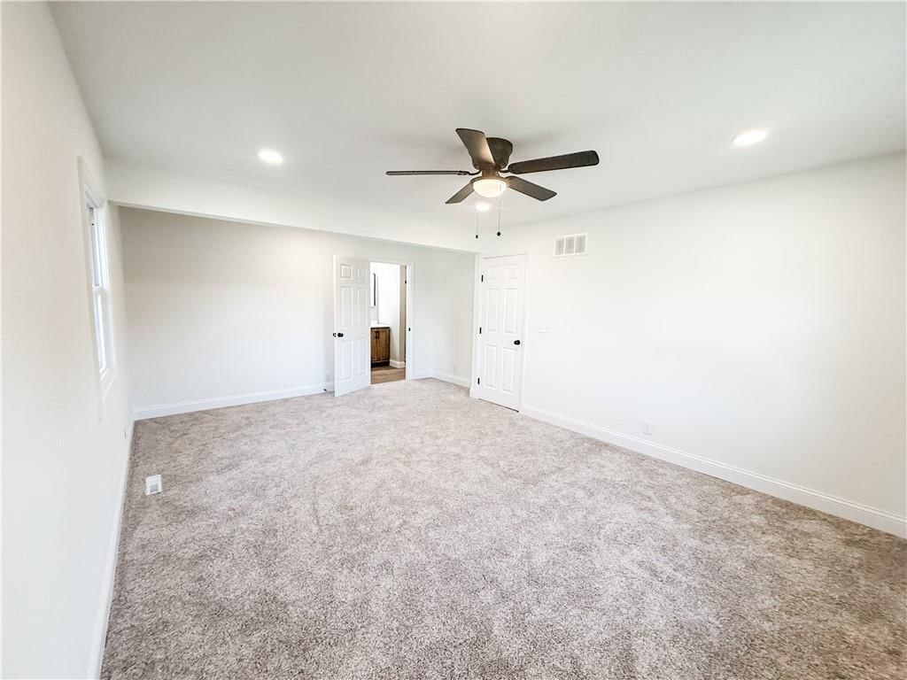 804 E 22nd Street — photo 15