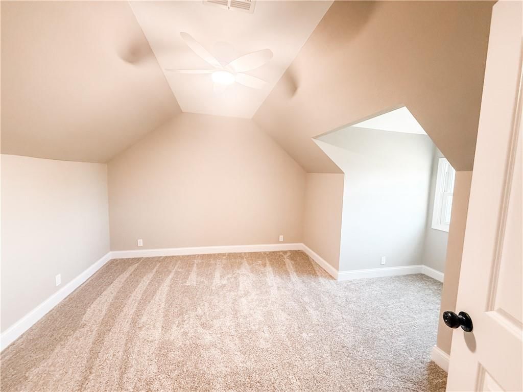 804 E 22nd Street — photo 22
