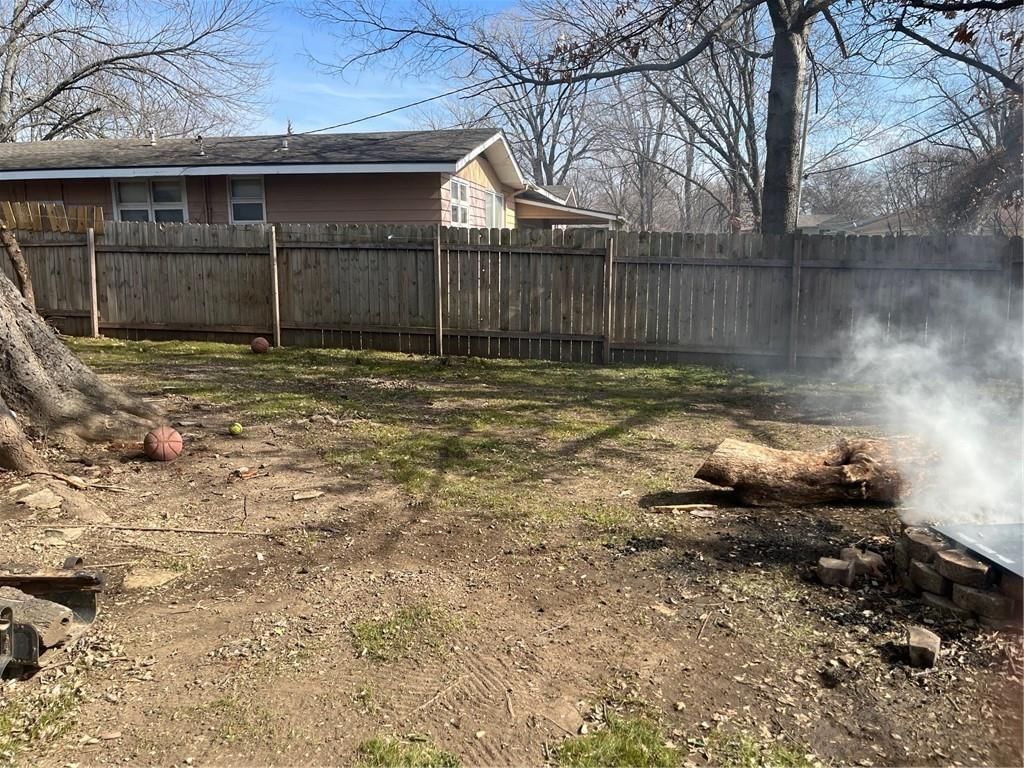 1009 W Oak Street — photo 19