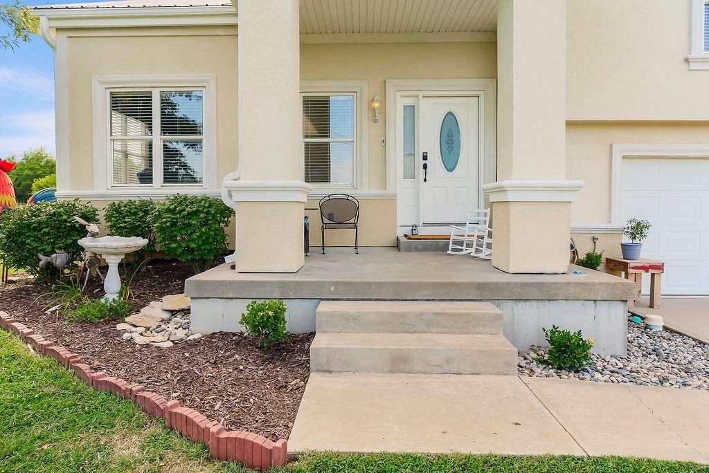 57 Willow Lane — photo 3