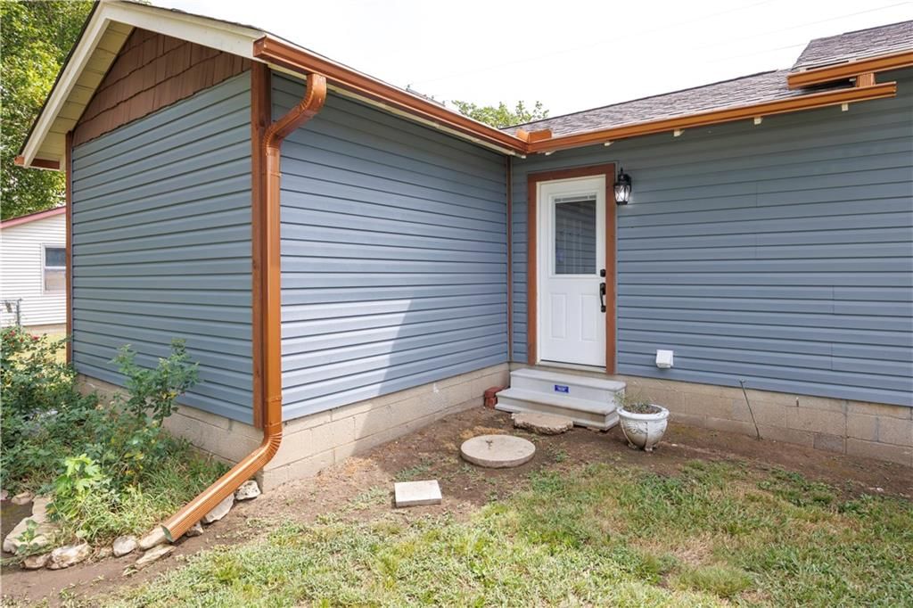 Photo 23 of 29 - 814 Trumbo Street
