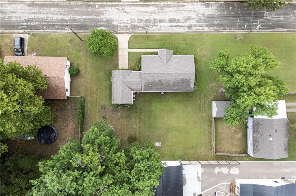 Photo 29 of 29 - 814 Trumbo Street