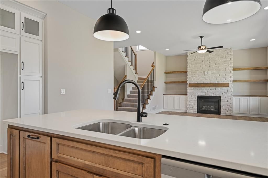 11373 S Emerald Street — photo 17