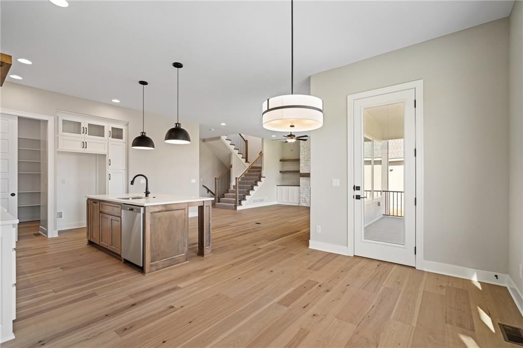11373 S Emerald Street — photo 20