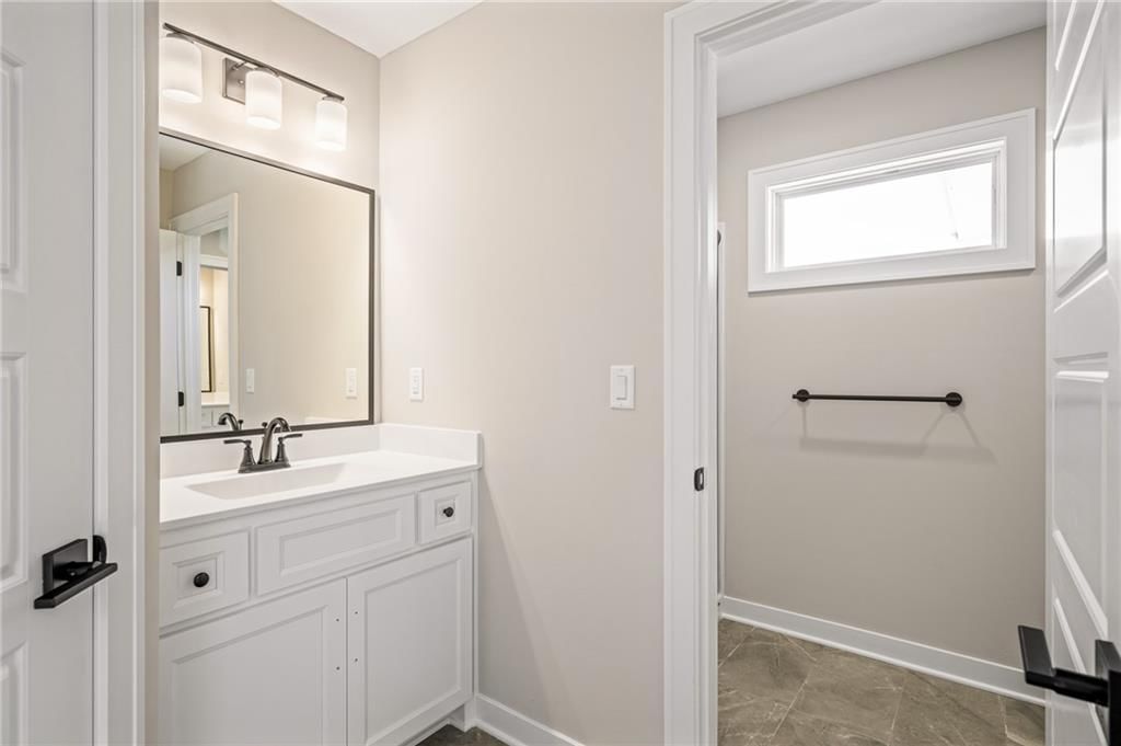 11373 S Emerald Street — photo 46