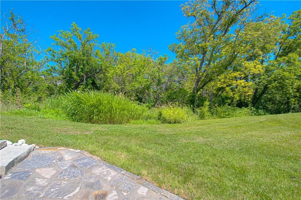 Photo 42 of 56 - 13836 W 112th Terrace