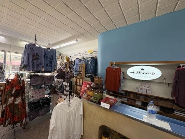 1716 Main Street — photo 4
