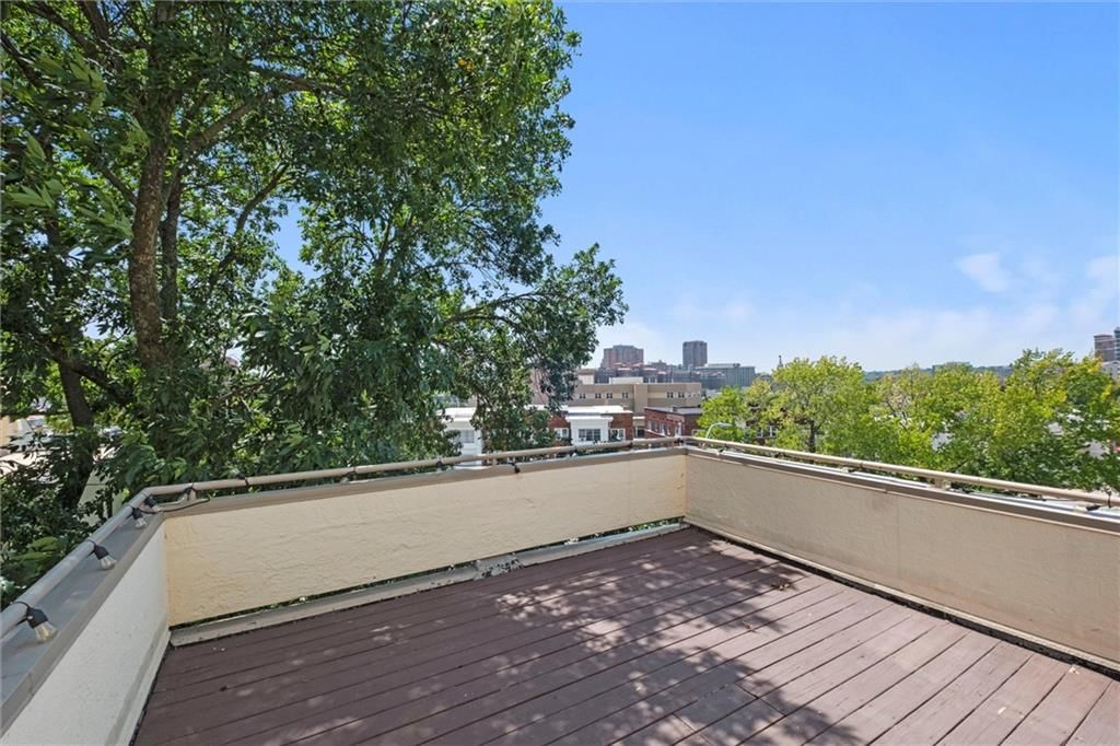 4559 Walnut Street — photo 18
