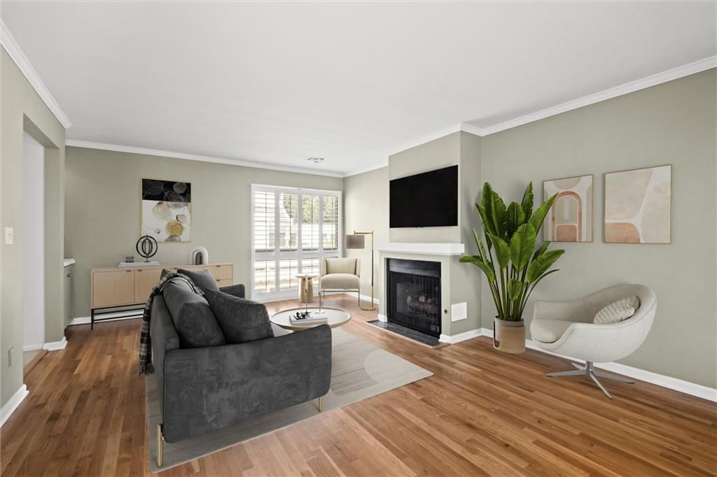 4559 Walnut Street — photo 21