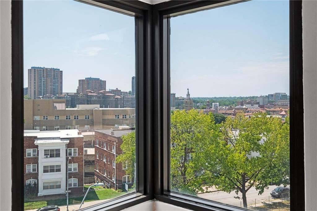 4559 Walnut Street — photo 30