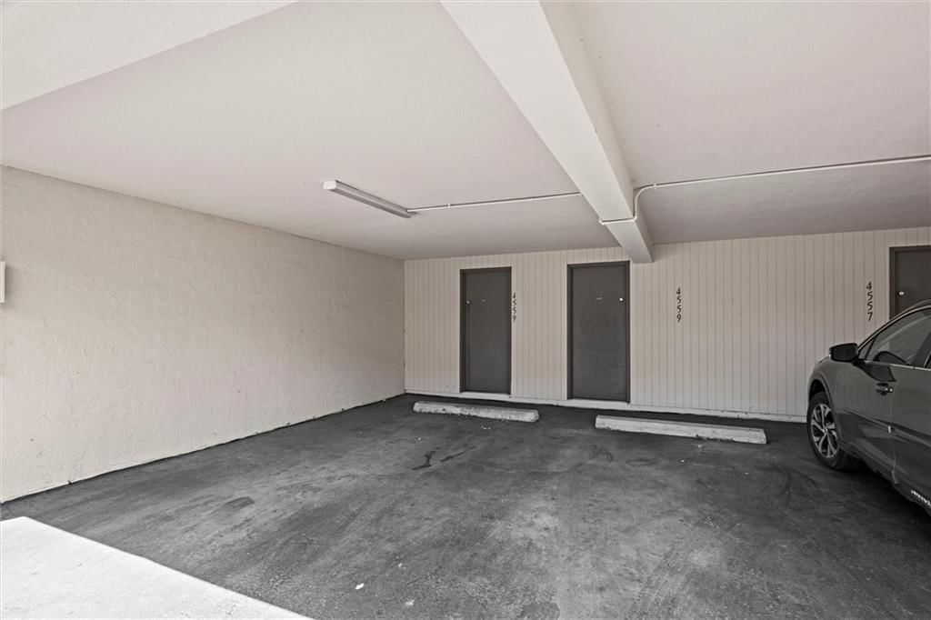 4559 Walnut Street — photo 42