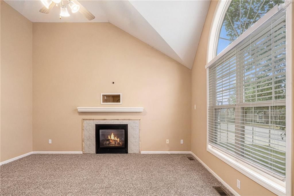 1710 Clear Creek Drive — photo 3