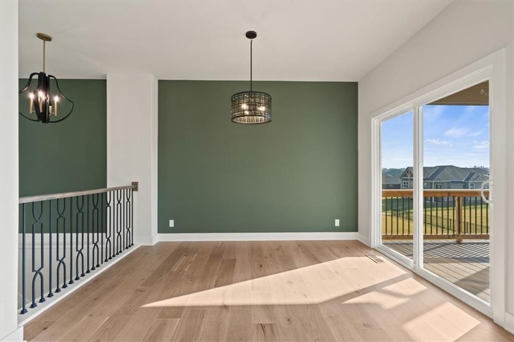 2233 SW Crown Drive — photo 9