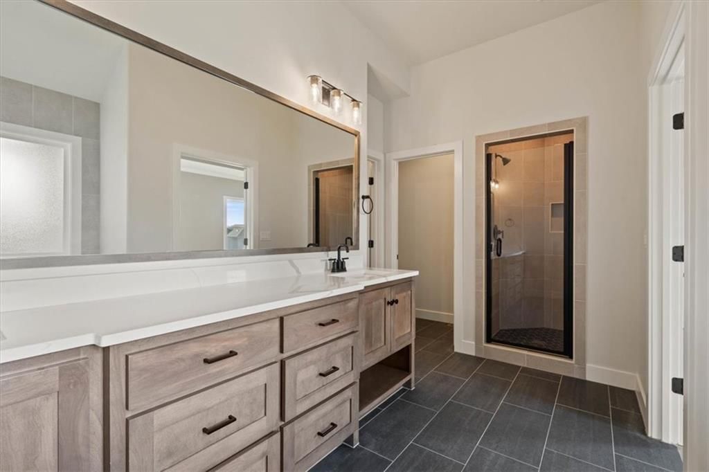 2233 SW Crown Drive — photo 18